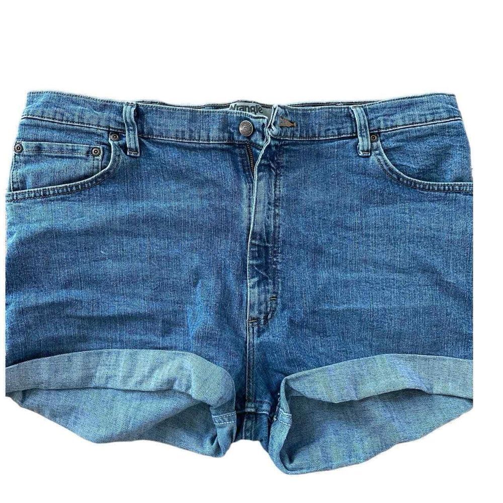 Wrangler vintage Womens Blue Cuffed Denim Shorts -‎ Size 38x34 tag
